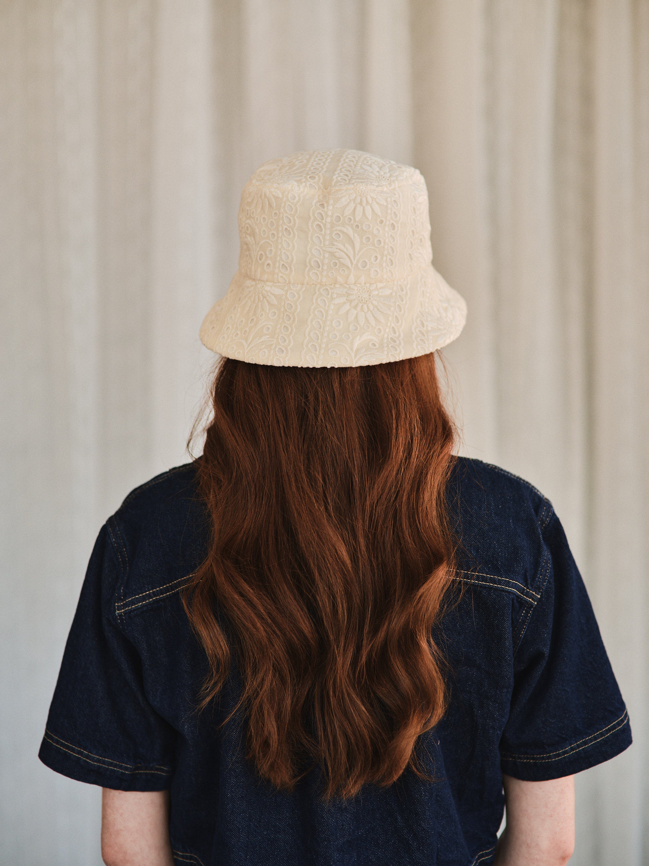 Gallen bucket hat - Off white english embroidery - Flower pattern