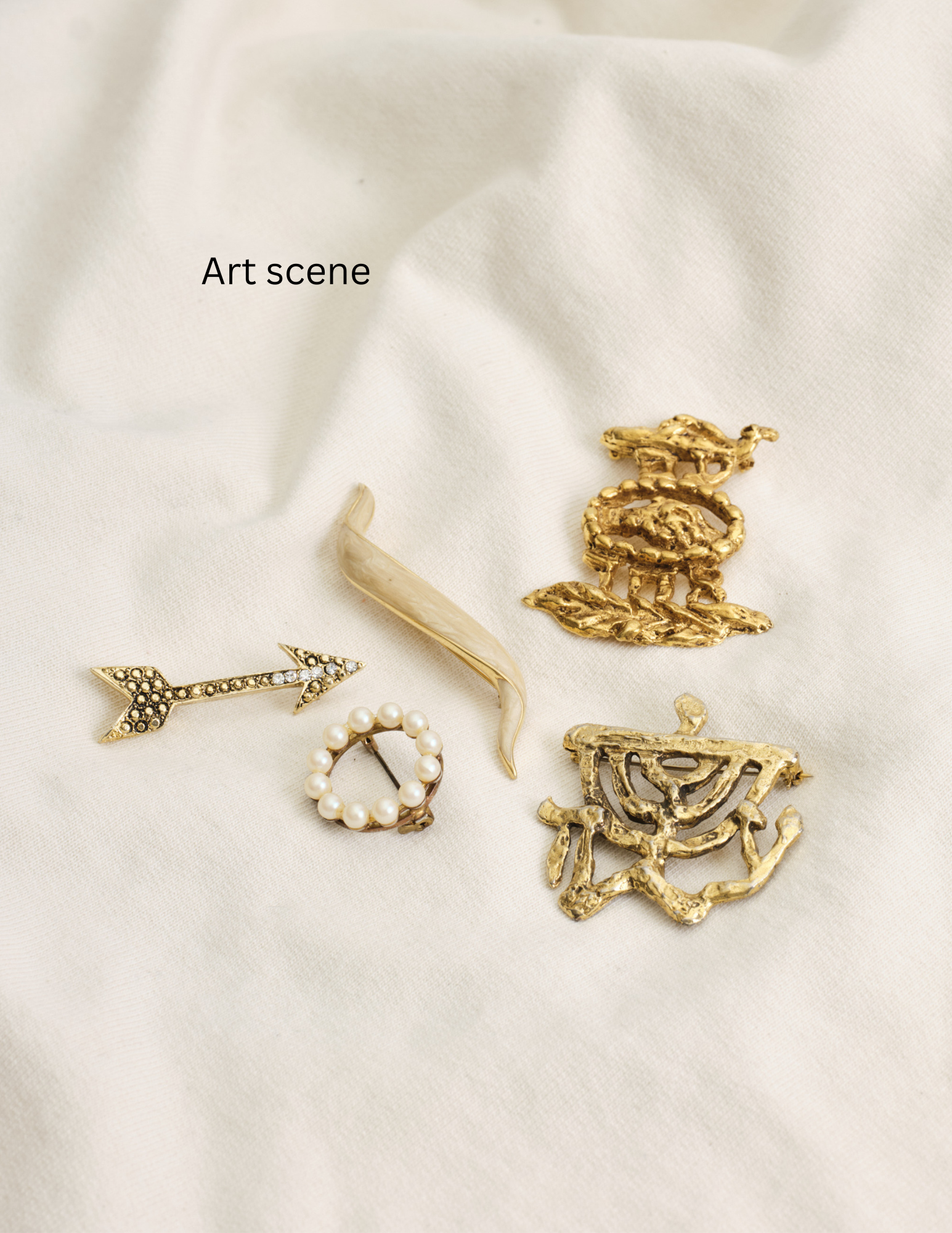 Vintage brooches | Clusters of 5 | 18 Curated Collections