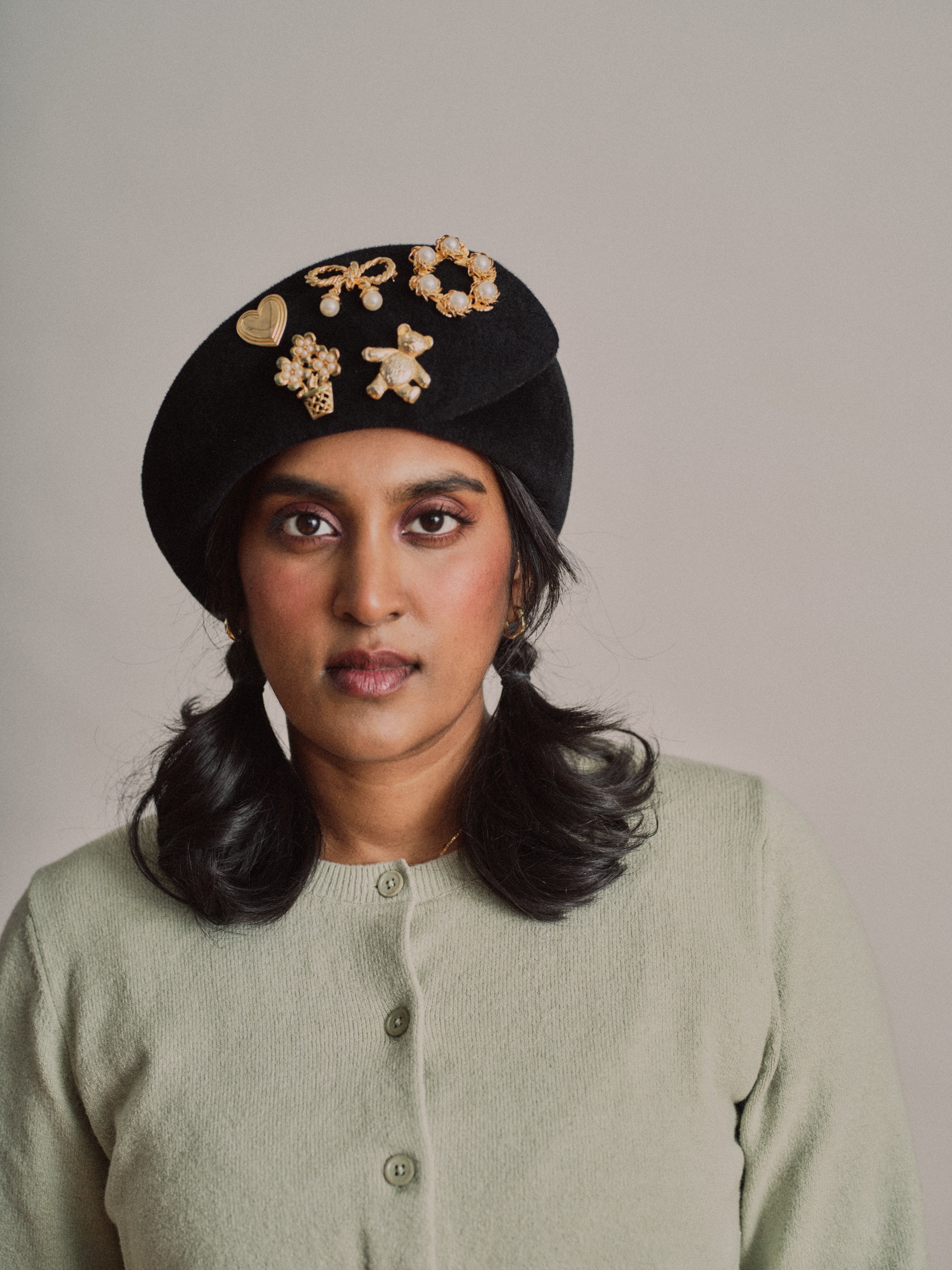 Vintage brooches | Clusters of 5 | 18 Curated Collections