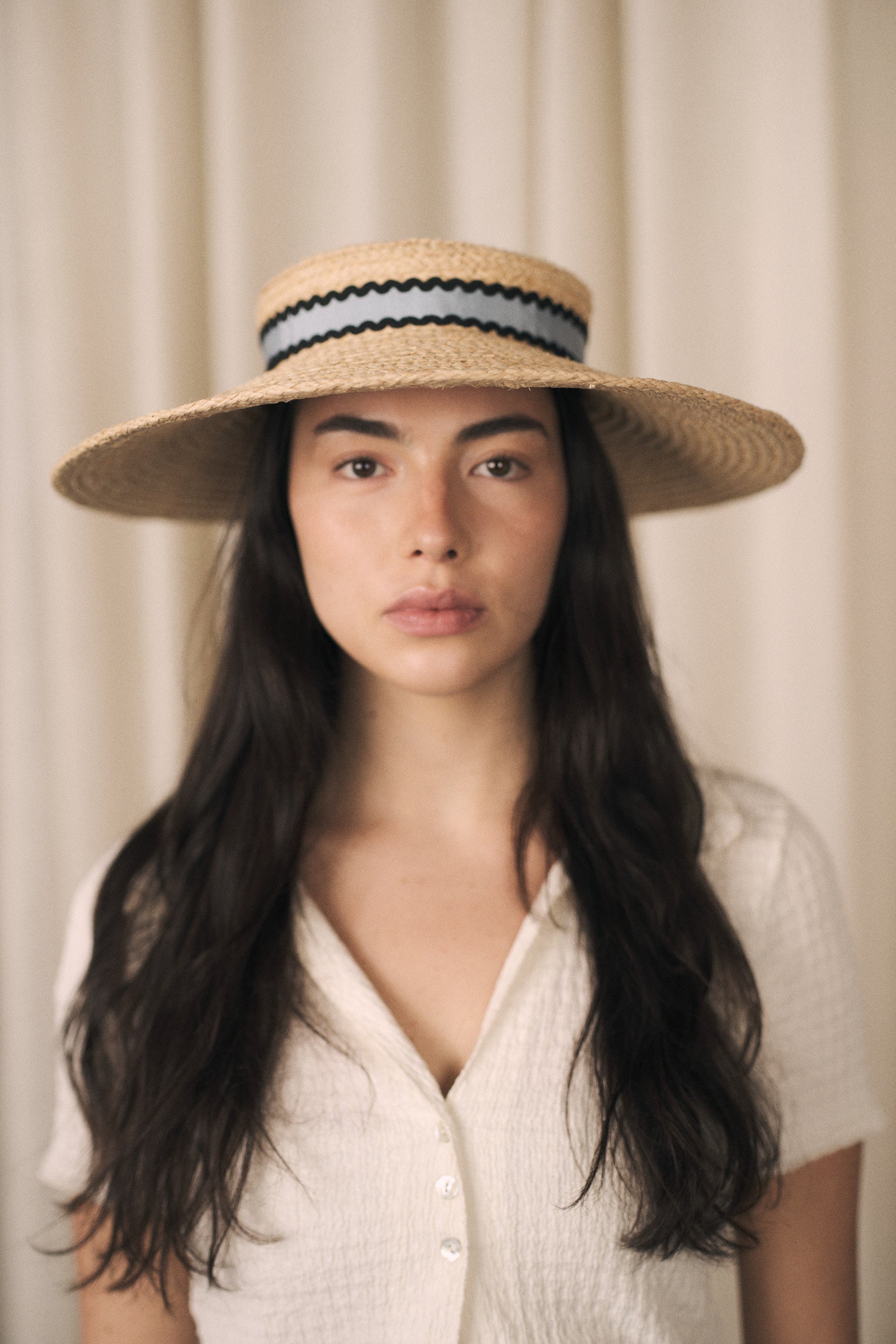 Beaton straw hat | Removable ribbon | Blue with black ric-rac
