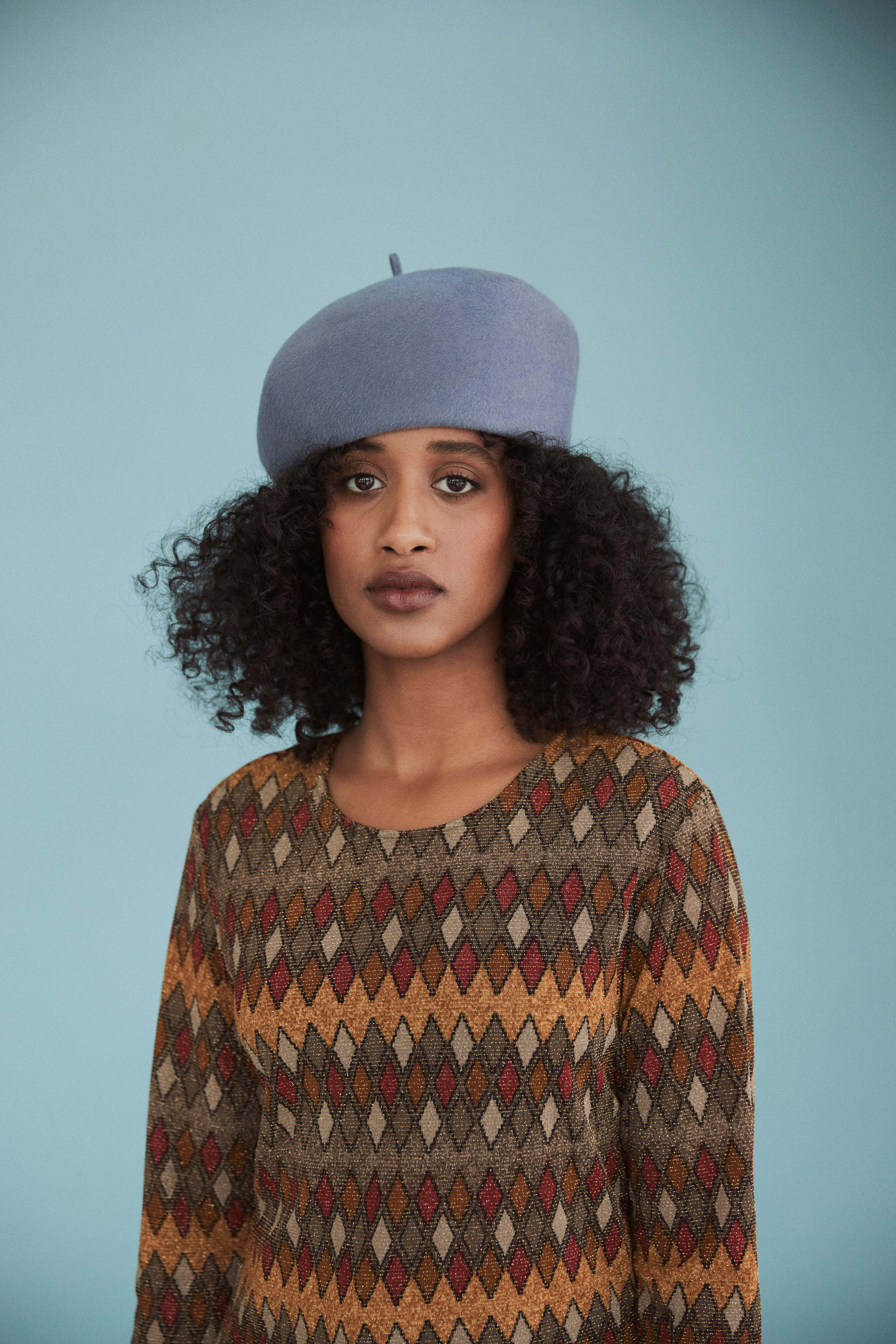 Harbin - Sculptural Structured Beret in Velour Rabbit Felt - Steel blue