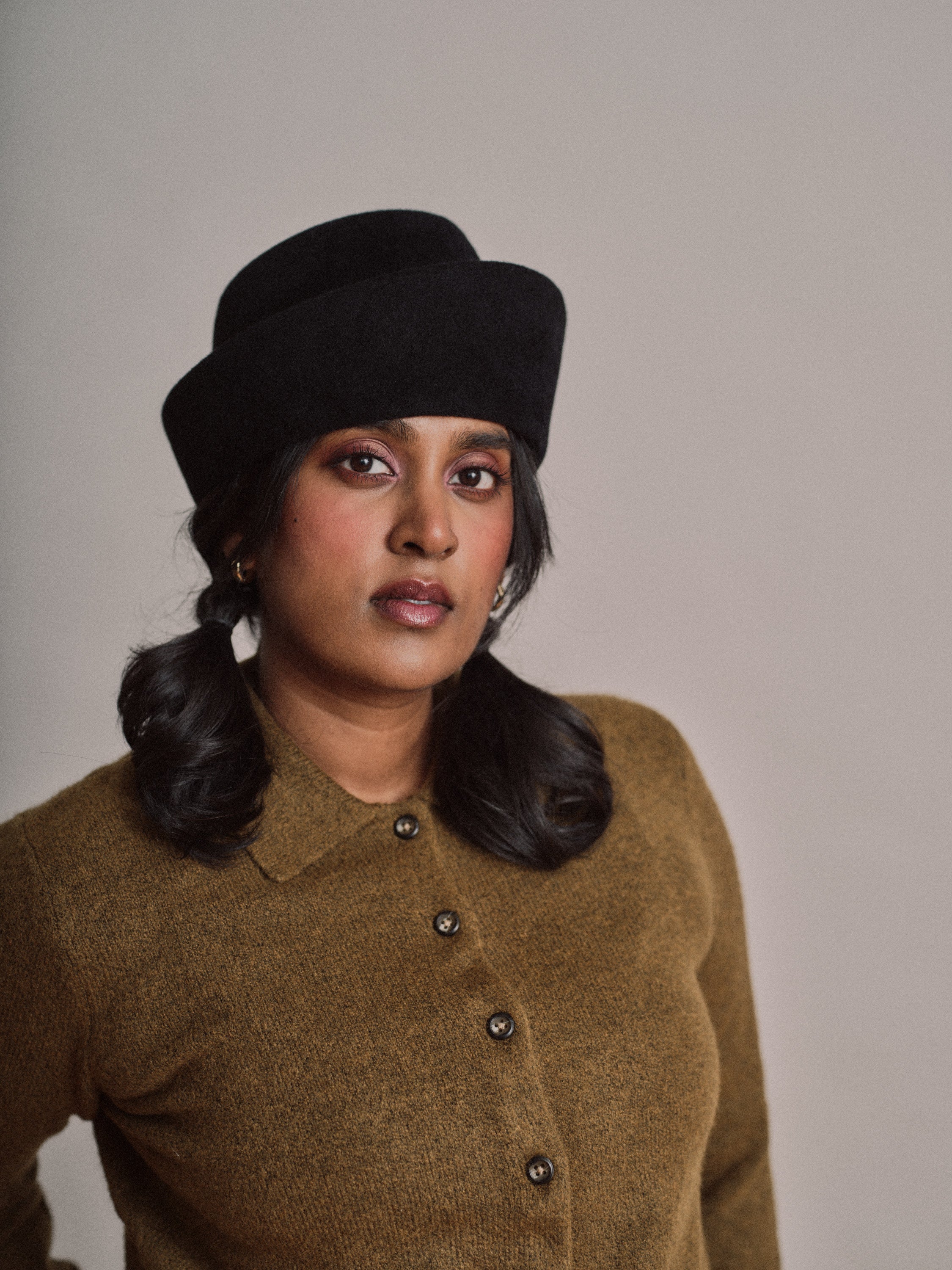 Leone - Pick your colour amongst 60 colour options / Pre-order ends January 21th