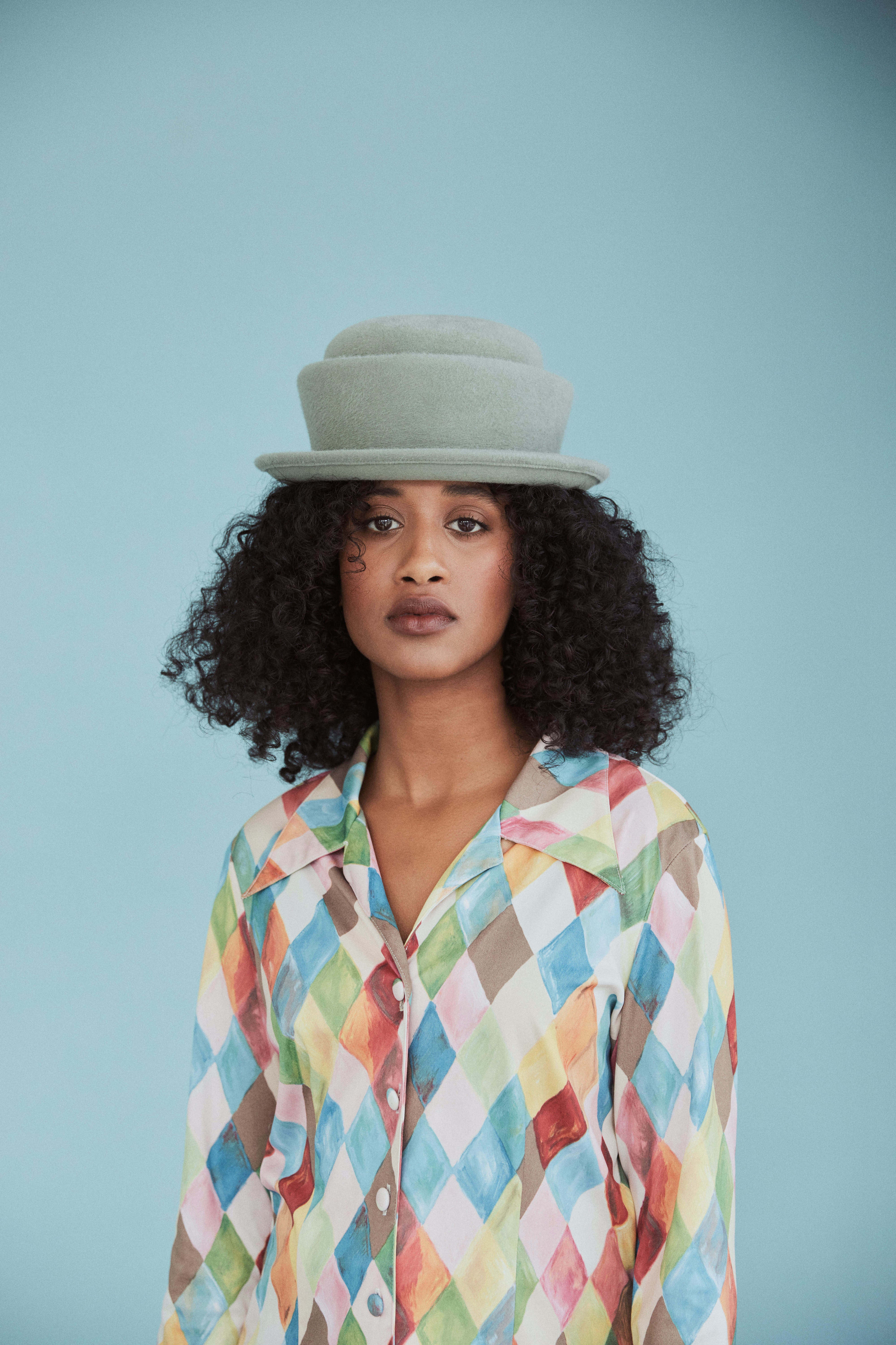 Liz - Sage green