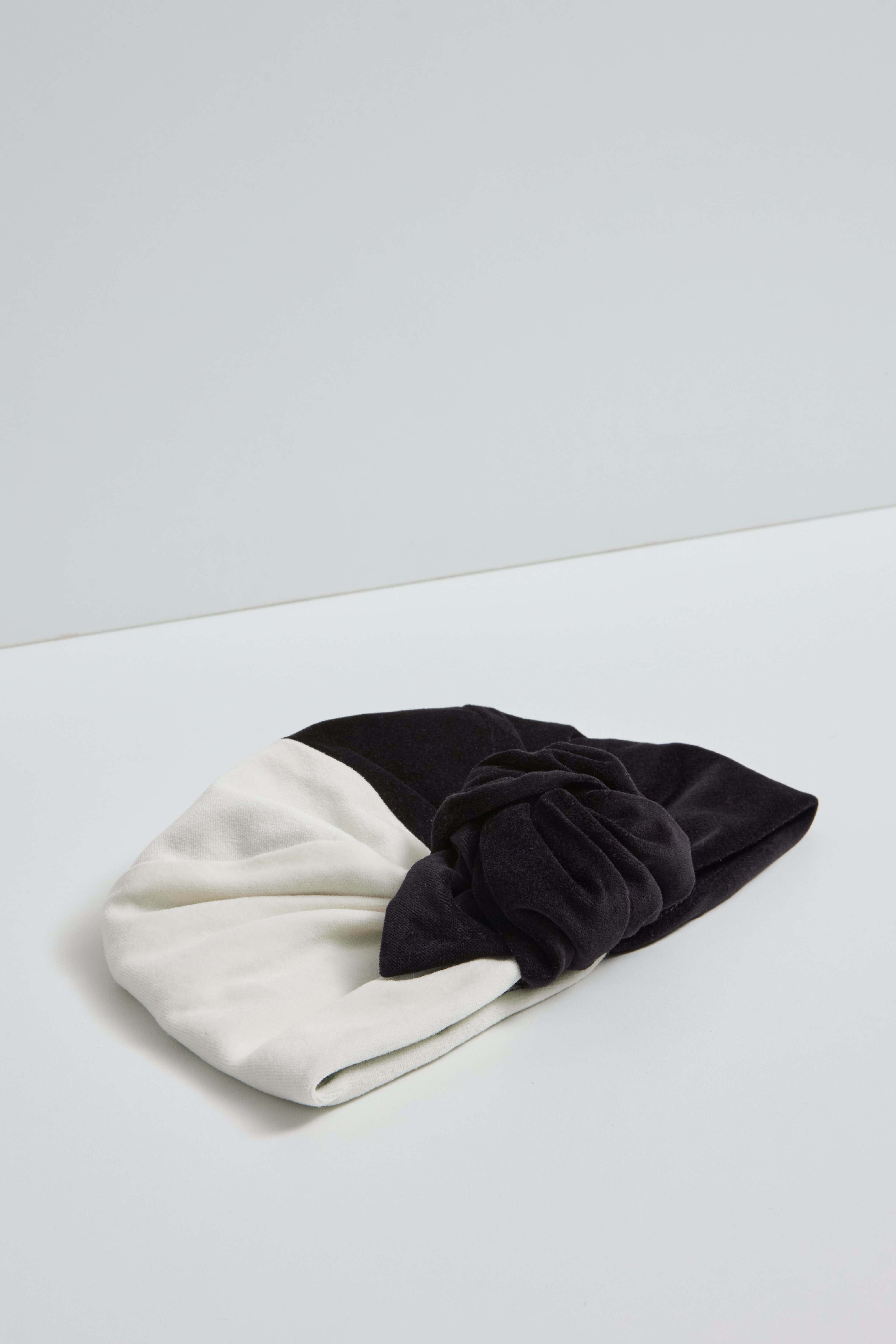 Parelli knotted turban hat - Black and white velvet