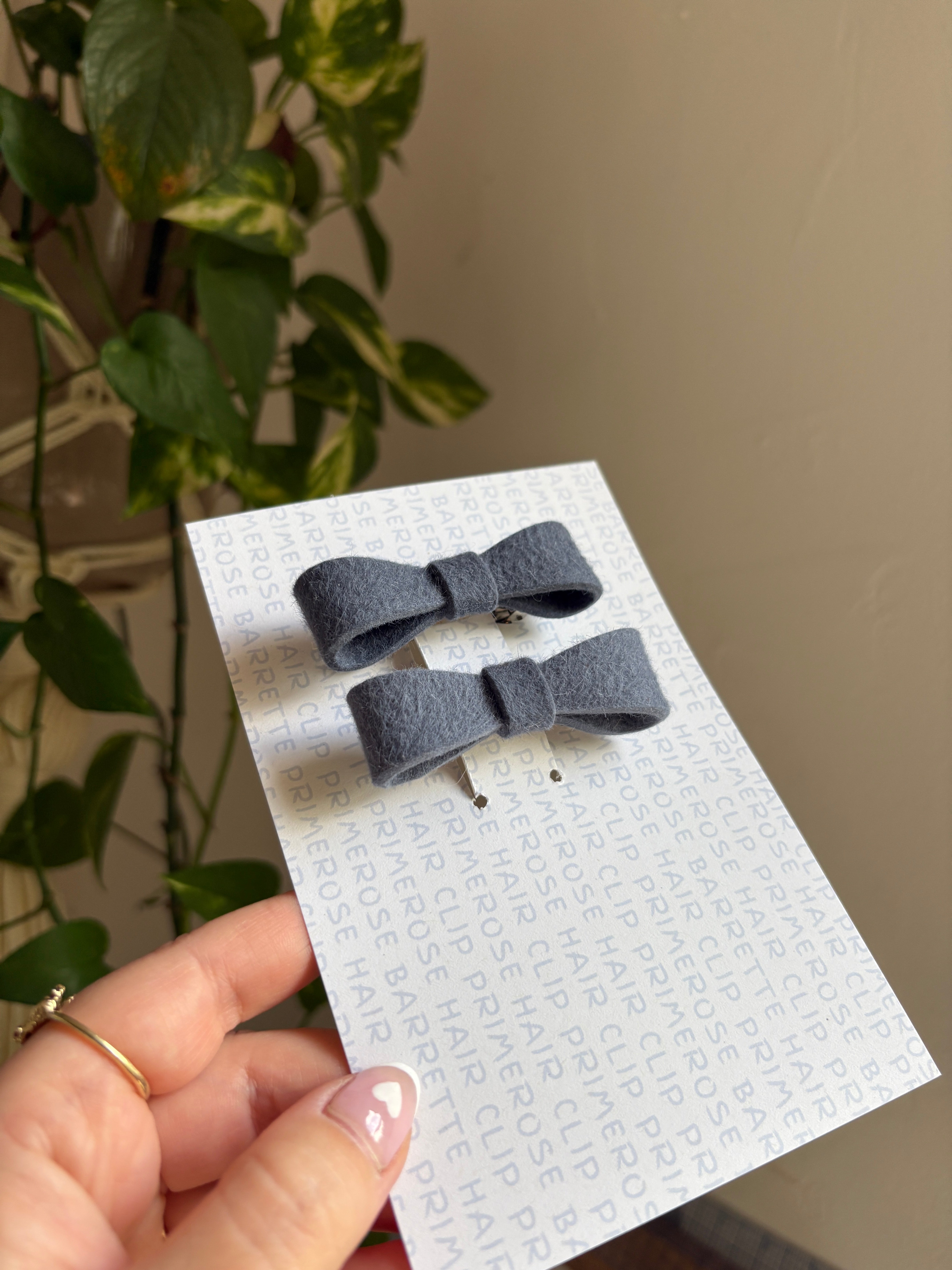 Primerose mini hair clip - 13 Colour options