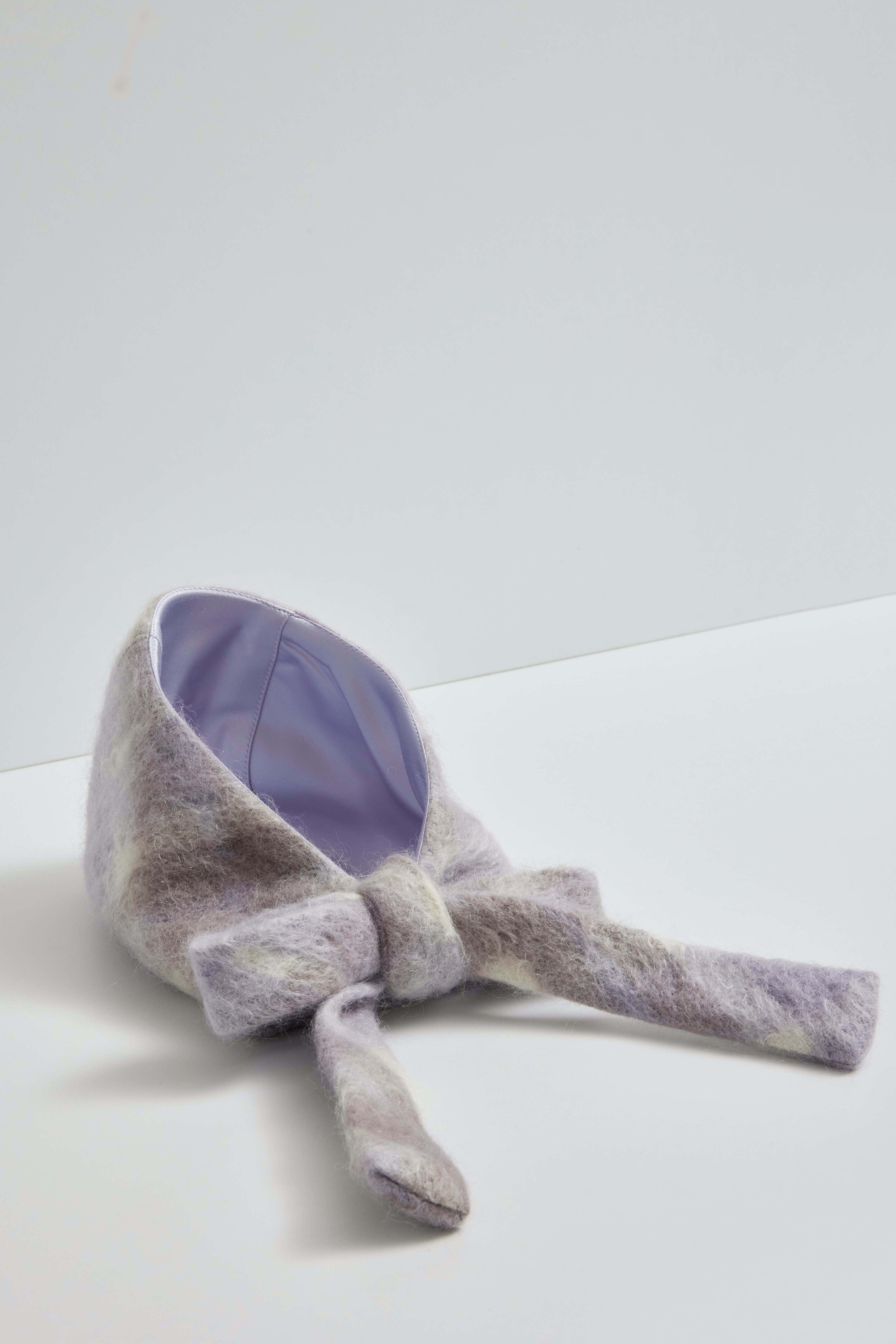 Shepherd's daughter bonnet - Lilac plaid mohair