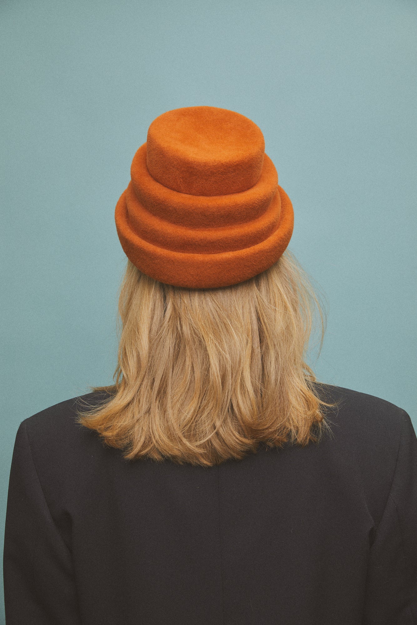Steppe | Tiered Statement Felt Hat | Persimmon