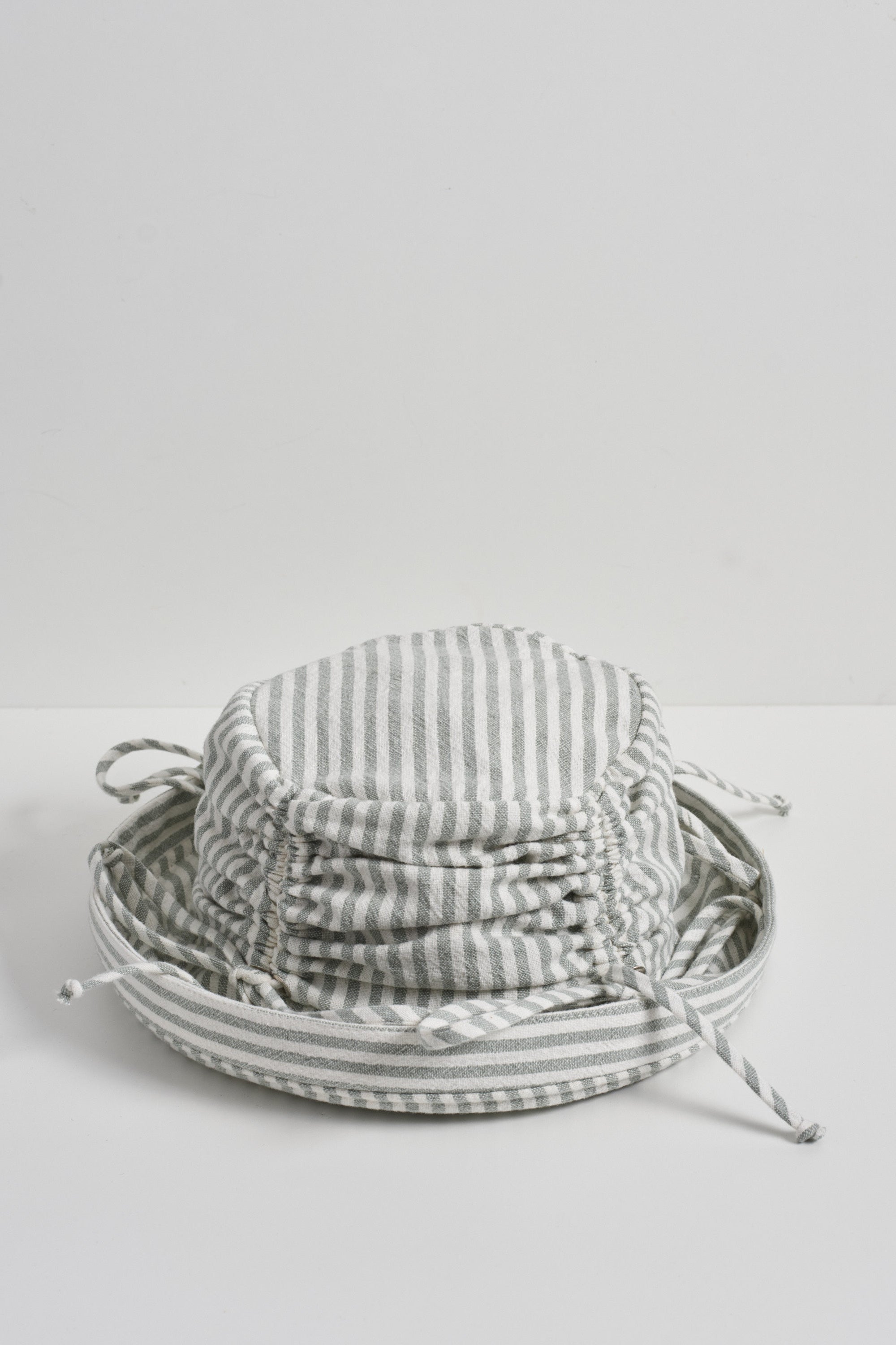 Thyme | Ruched bucket hat | Green stripes