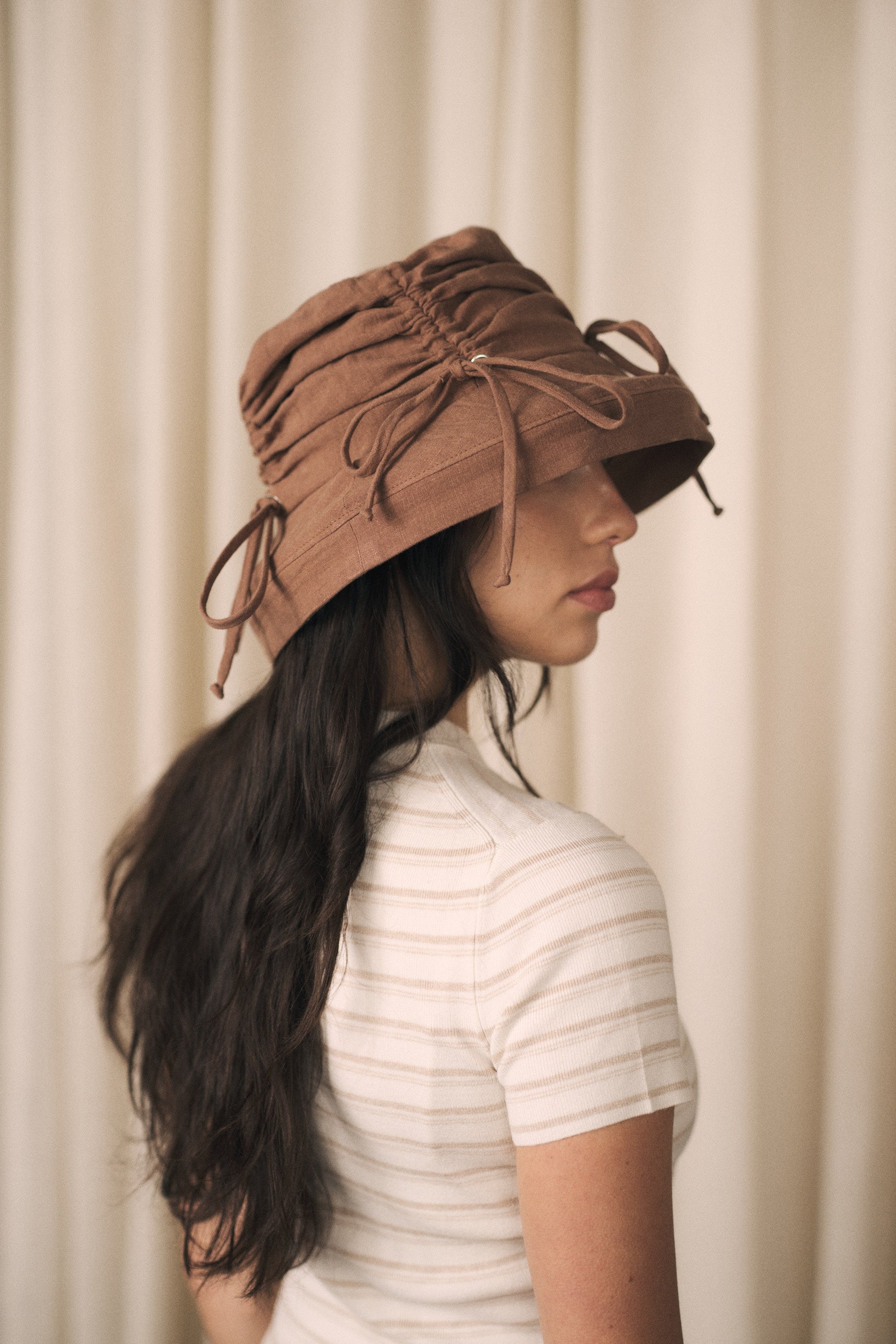 Thyme | Ruched bucket hat | Brown linen