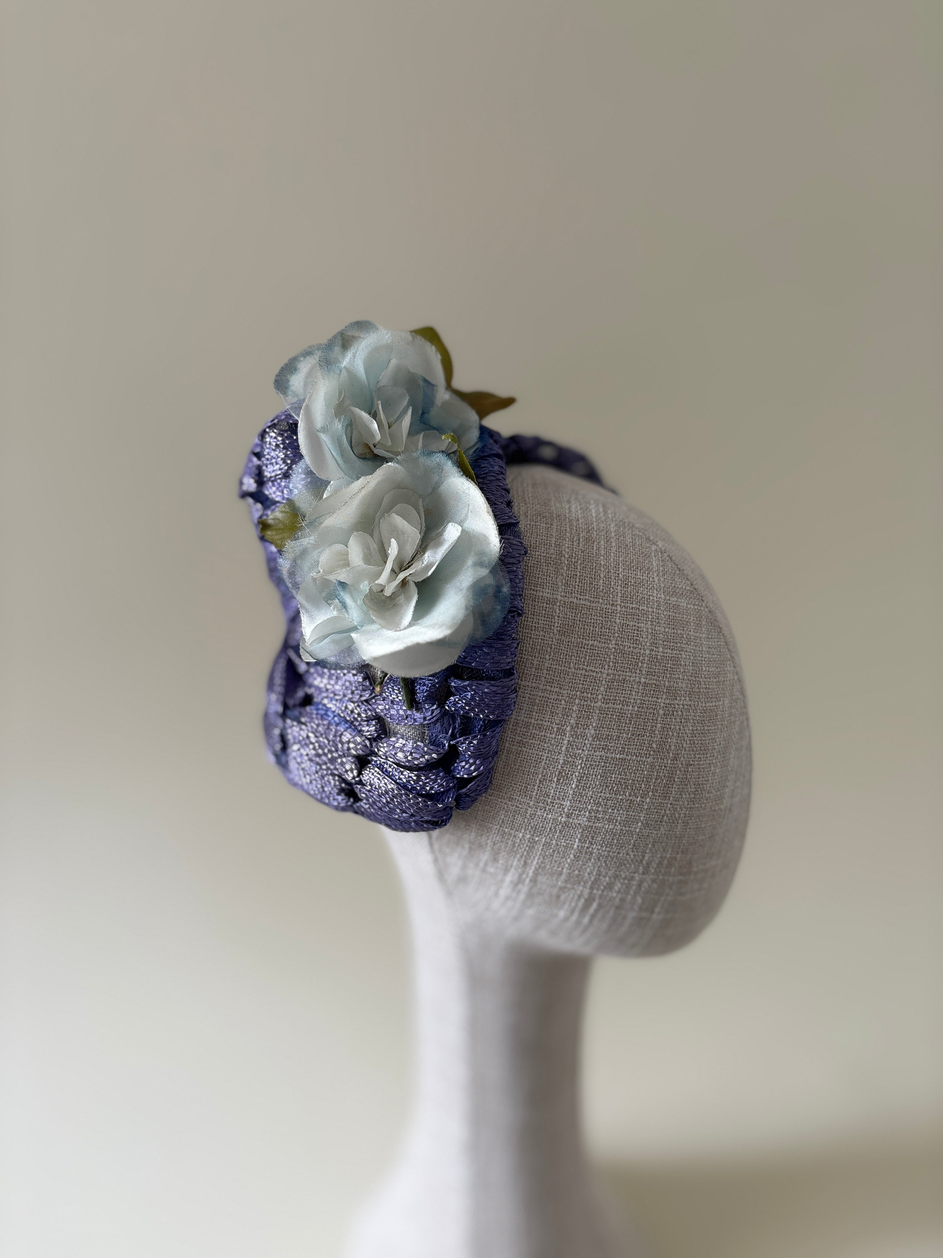 Vintage hat #012 | 1940's straw half hat with blue flowers