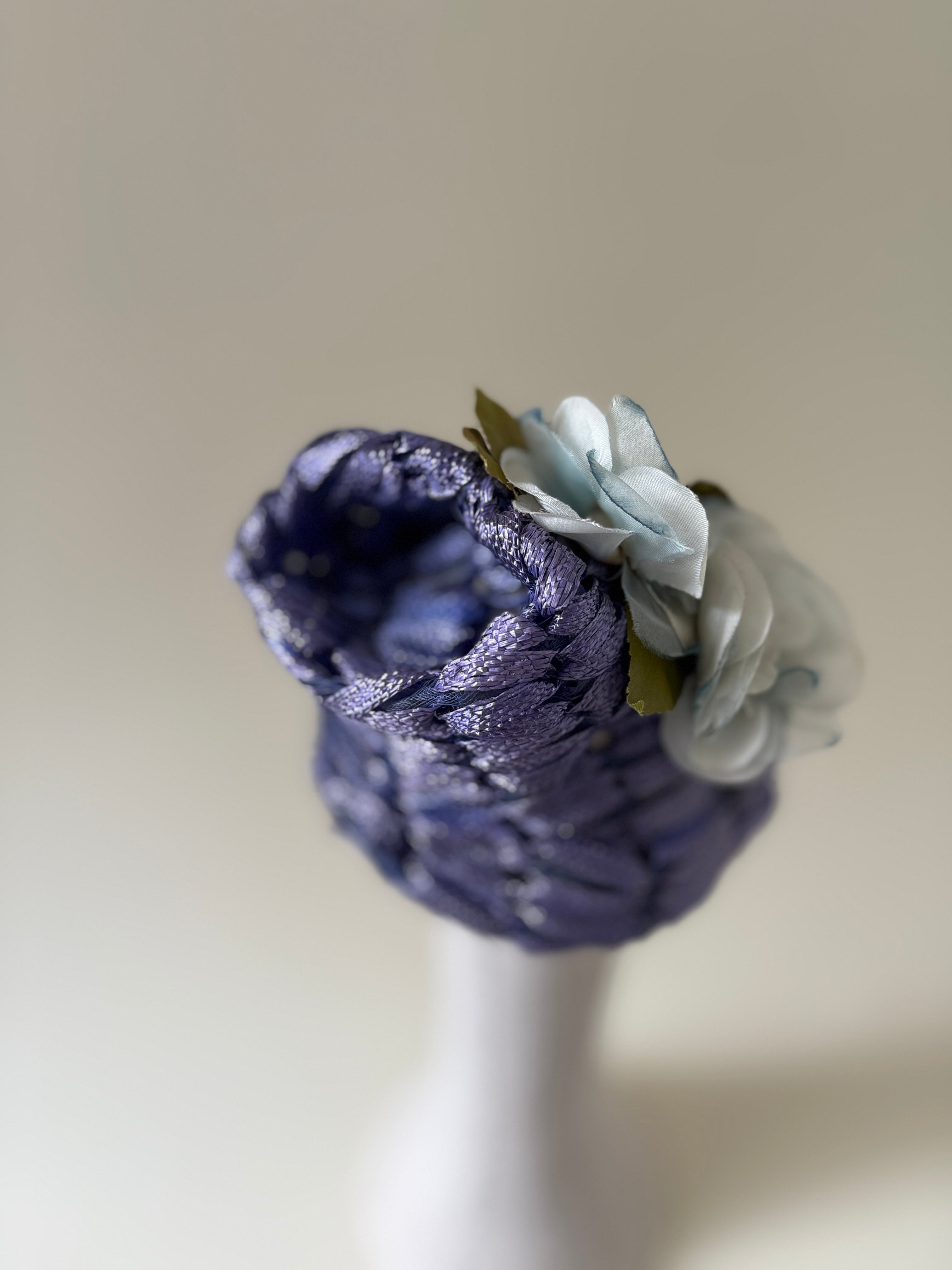 Vintage hat #012 | 1940's straw half hat with blue flowers
