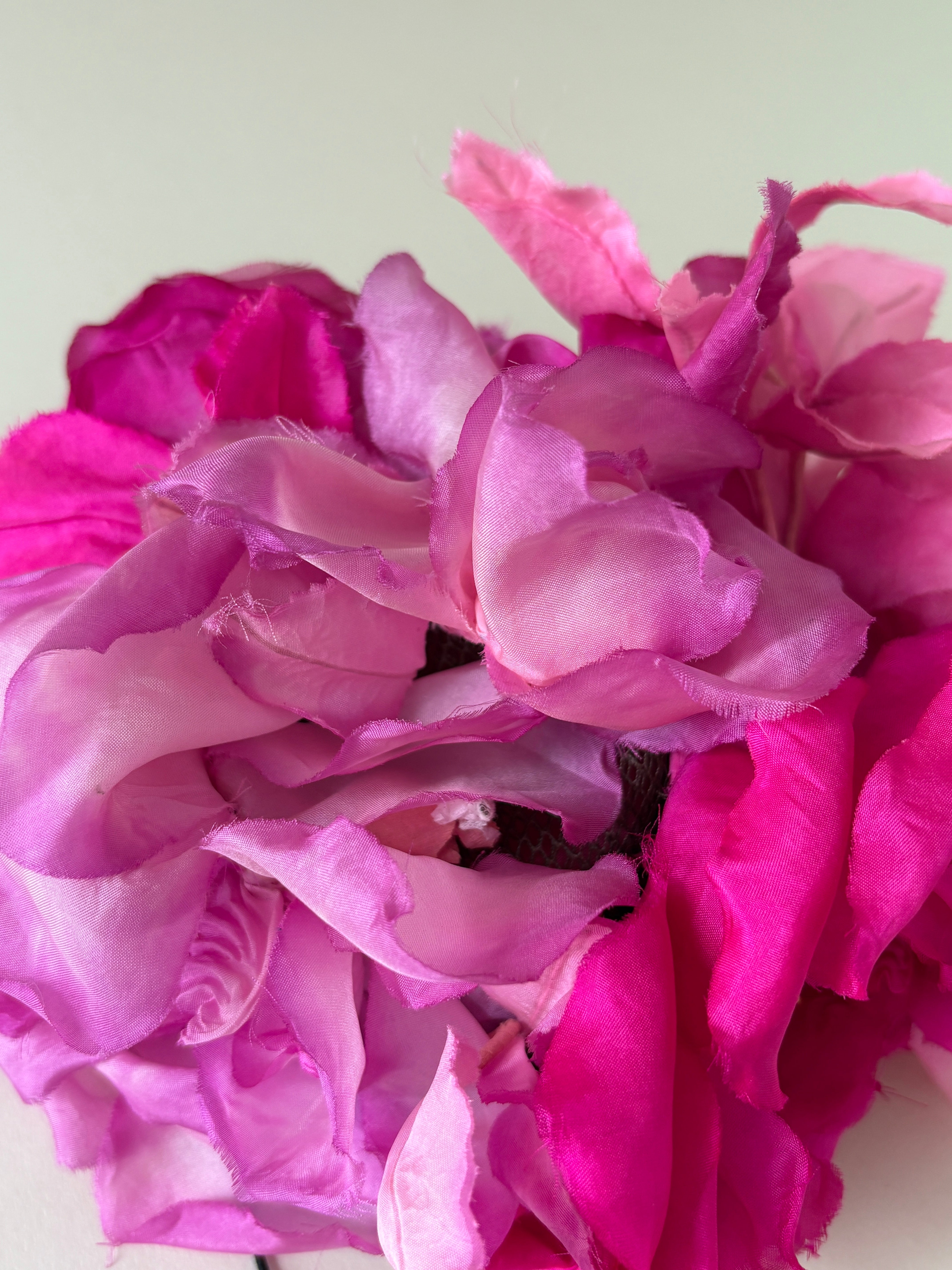 Vintage hat #007 | 1940's pink silk flower fascinator