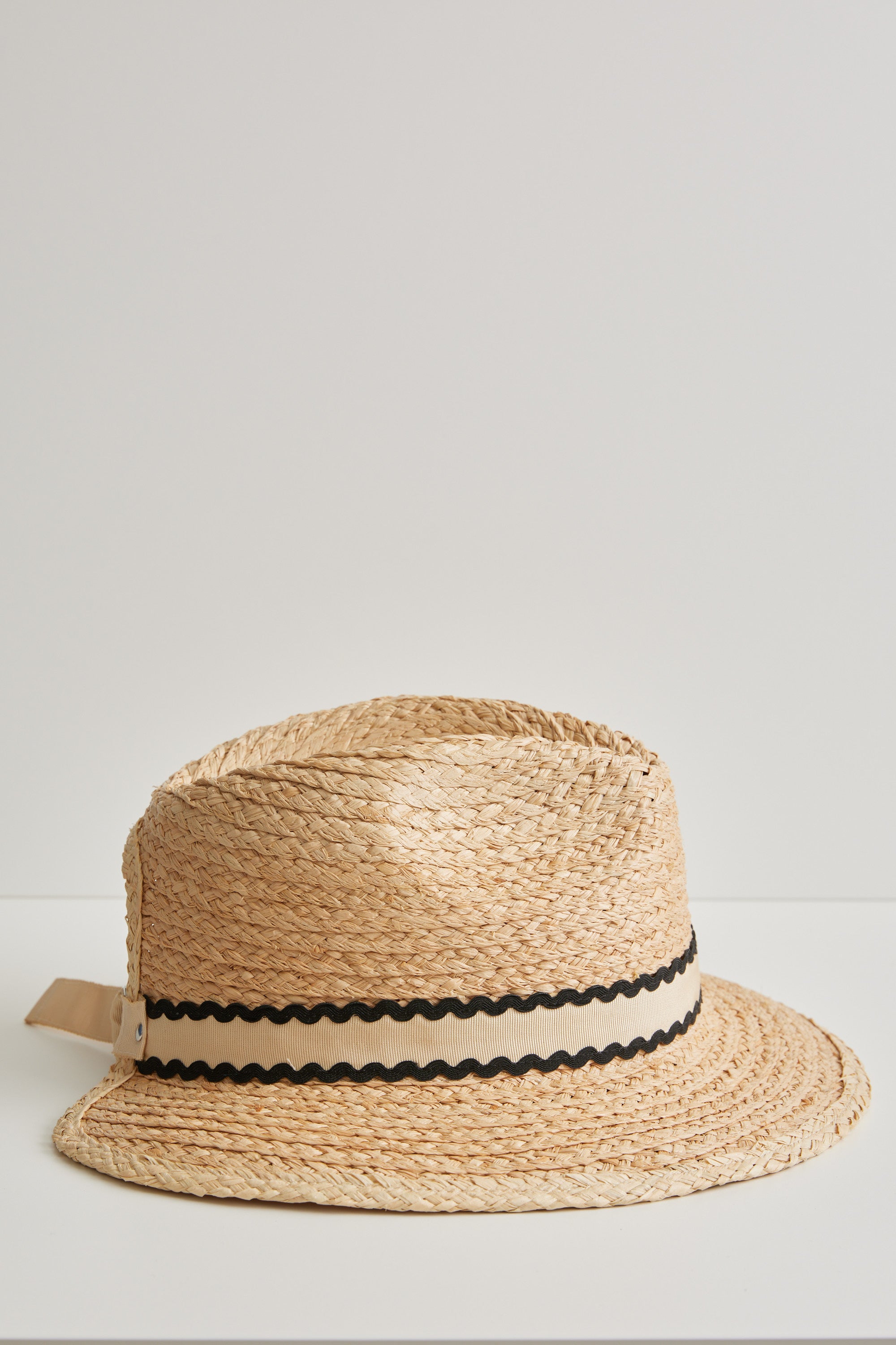 Anemone - Adjustable straw fedora hat - Natural ribbon with black ric-rac