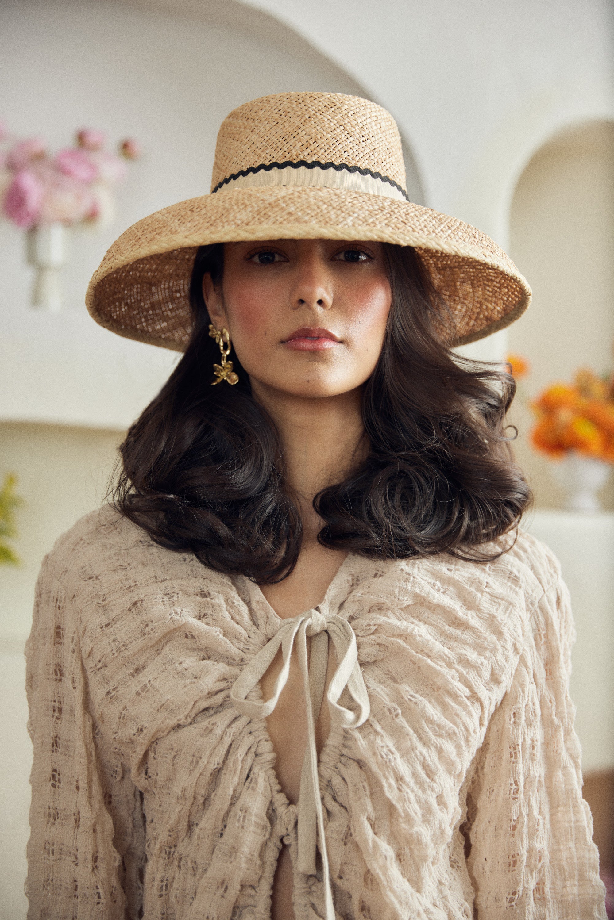 Calcarella straw hat - Detachable natural grosgrain ribbon with black ric-rac