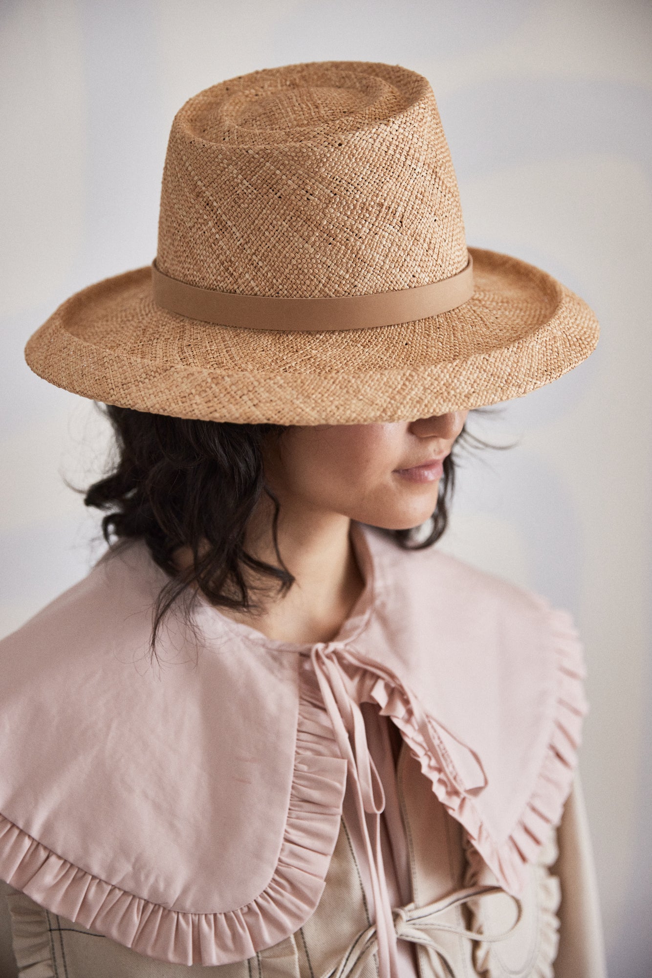 Maze Hat - Natural straw with tan leather trim