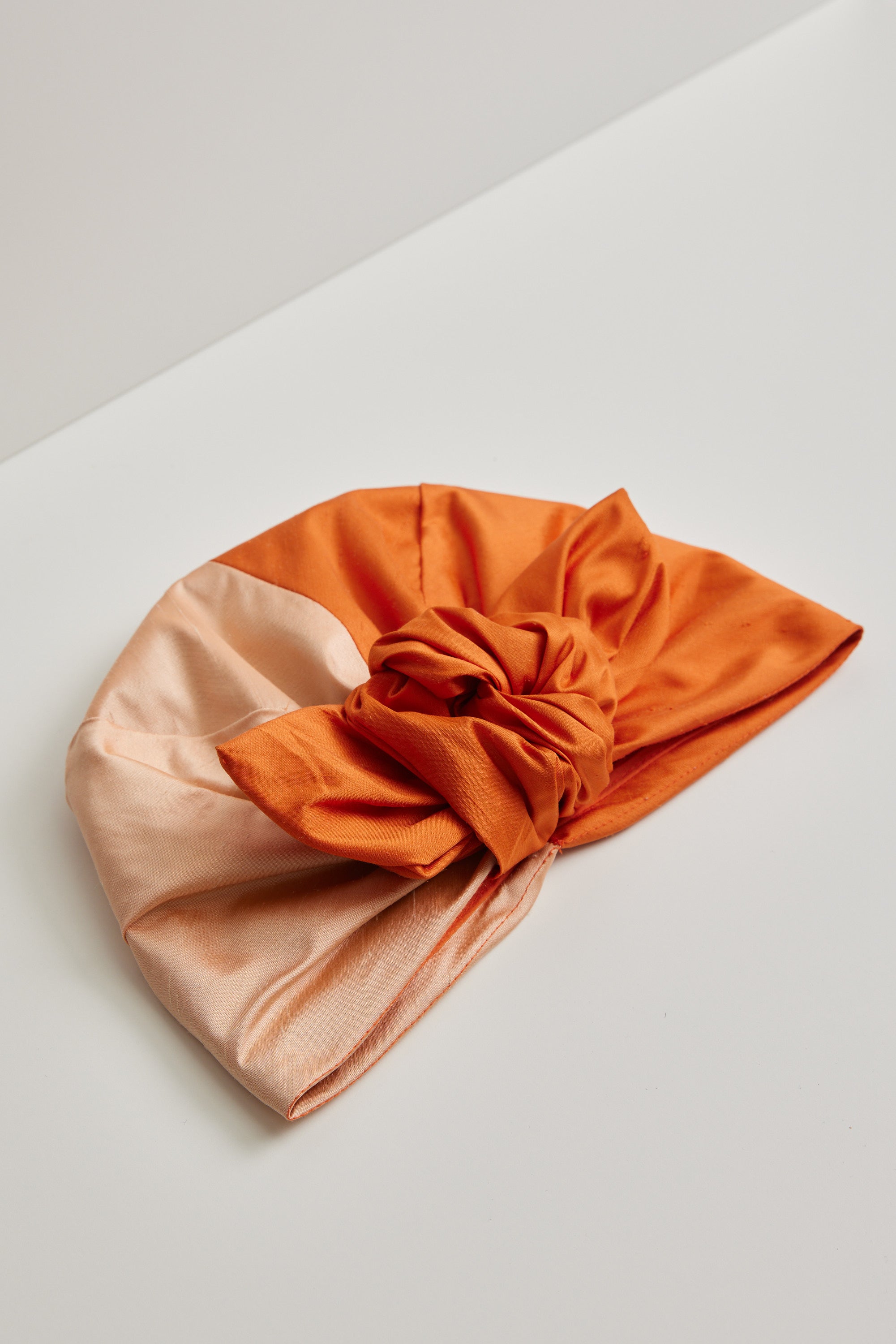 Parelli knotted turban hat - Orange shantung silk