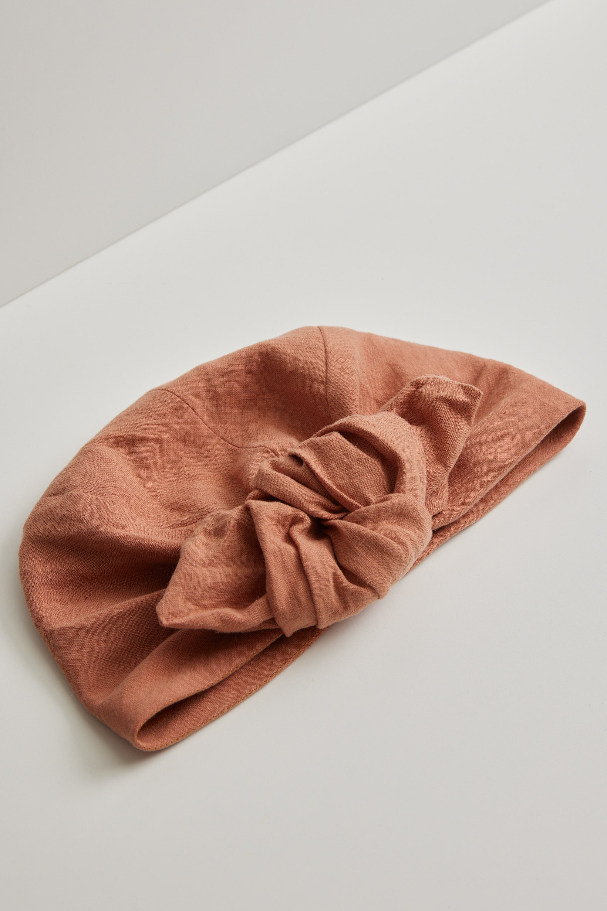 Parelli knotted turban hat - Rust linen
